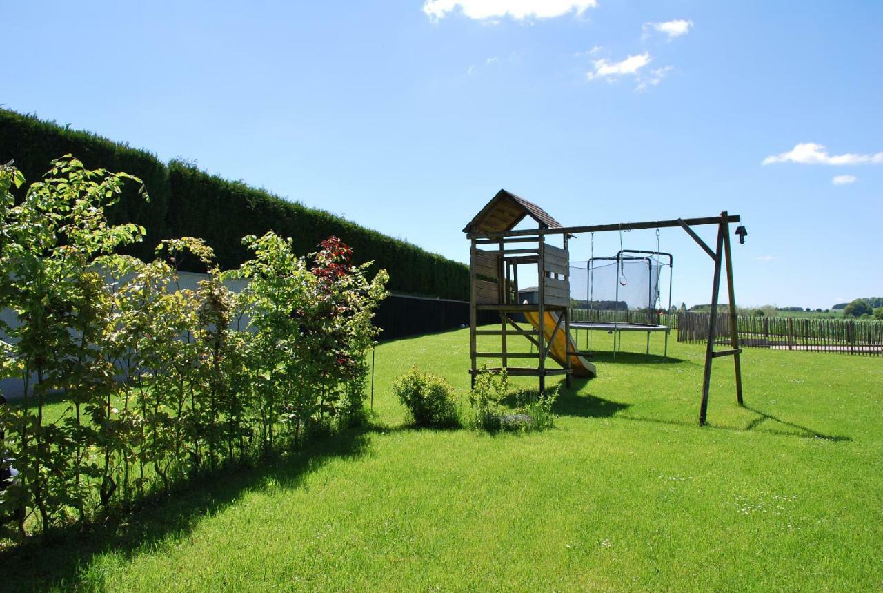Petite Reine Villa Bertrix Exteriör bild