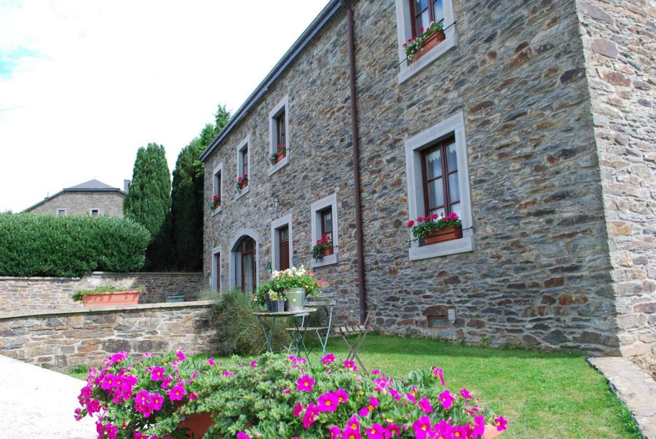 Petite Reine Villa Bertrix Exteriör bild